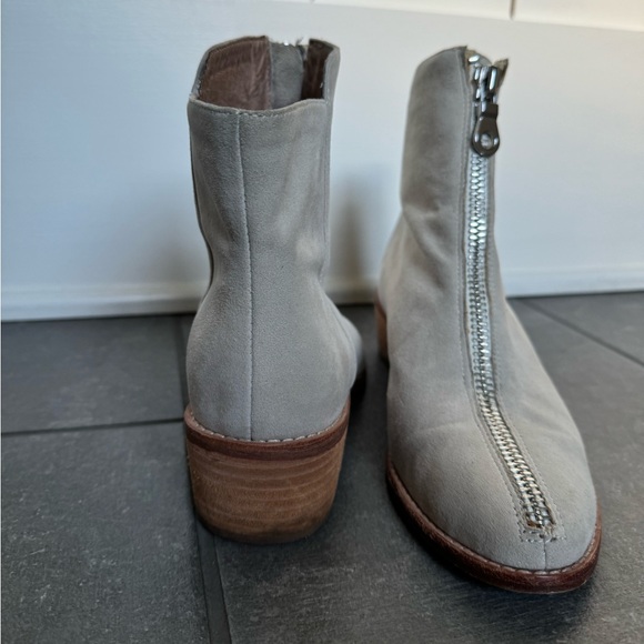 Matiko Mylvia Zipped Ankle Boots - Picture 12 of 14